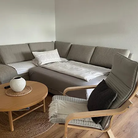 Apartment 1zimmer Mit Kueche, Bad & Terrasse In *